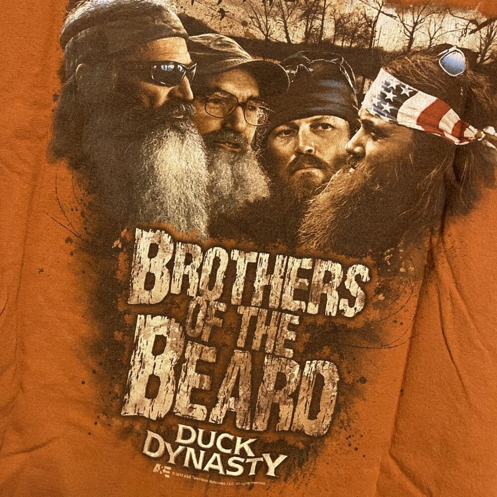 Duck Dynasty – “Brothers of the Beard” Tee Size XL?